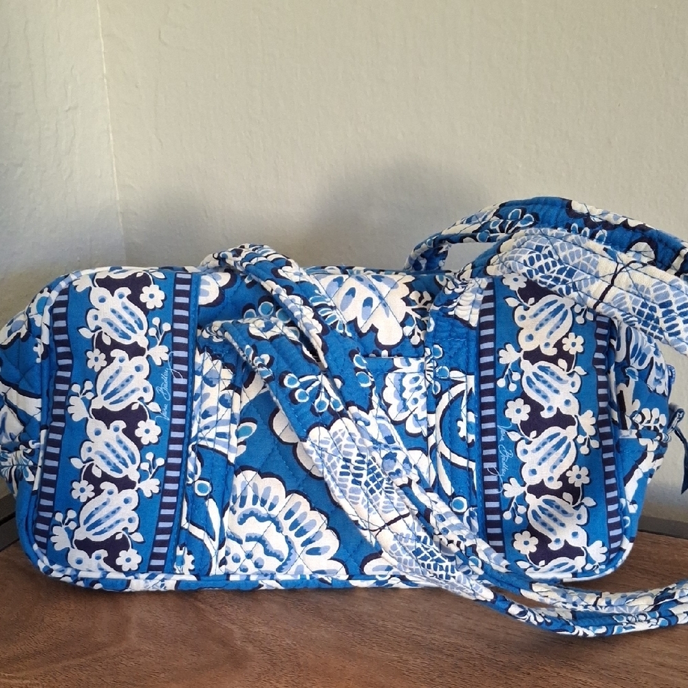 Vera Bradley 100 Handbag Blue Lagoon